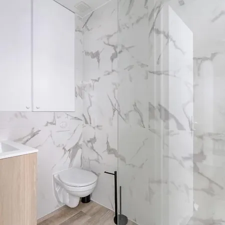 Chateau De : Charmant Studio Apartmán Vincennes