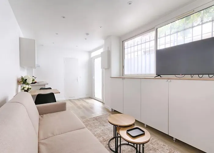 Chateau De : Charmant Studio Appartamento