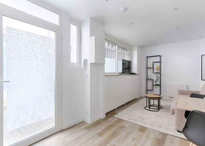 Chateau De : Charmant Studio Appartamento Vincennes
